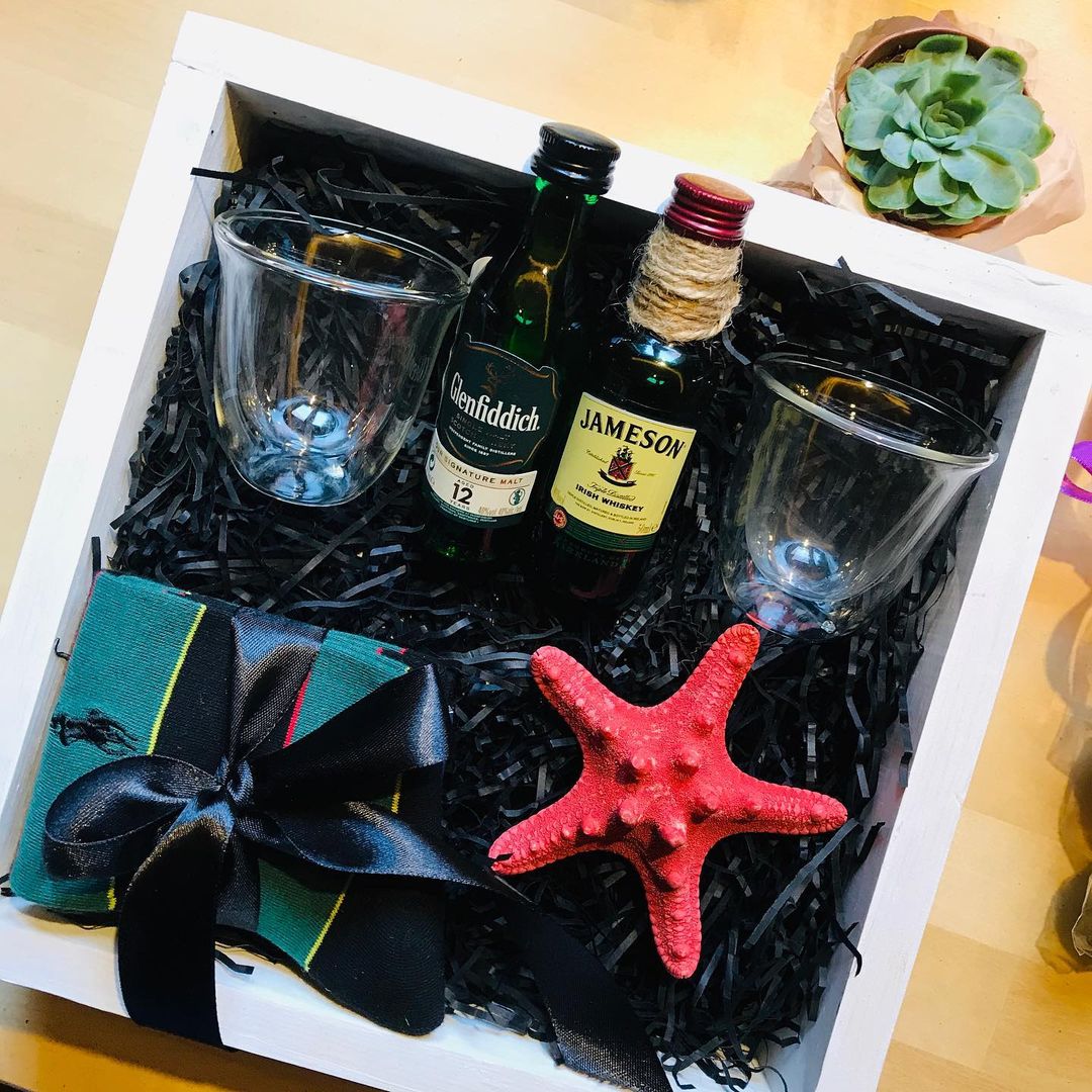 Подарунок чоловікові — віскі Jameson